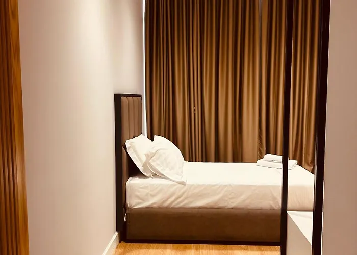 Pensión Azul Tirana